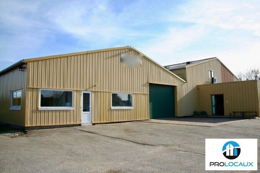Industrial in Campigny for sale - Building Photo - Image 1 of 3