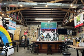 6174-6190 N Northwest Hwy, Chicago, IL for lease Interior Photo- Image 2 of 3