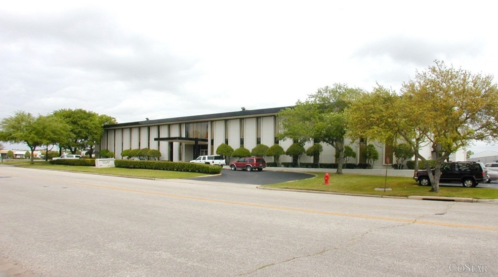 1115 Gemini St, Houston, TX for lease - Building Photo - Image 3 of 75