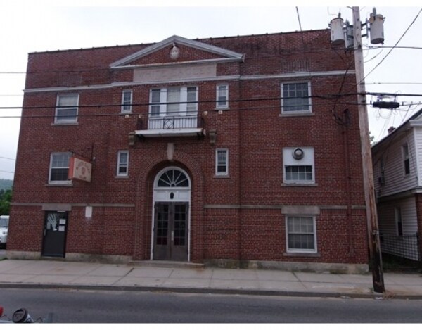 56 Pulaski St, Ware, MA for sale Primary Photo- Image 1 of 1