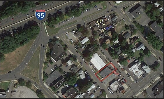 38 Duka Ave, Fairfield, CT for sale Primary Photo- Image 1 of 1