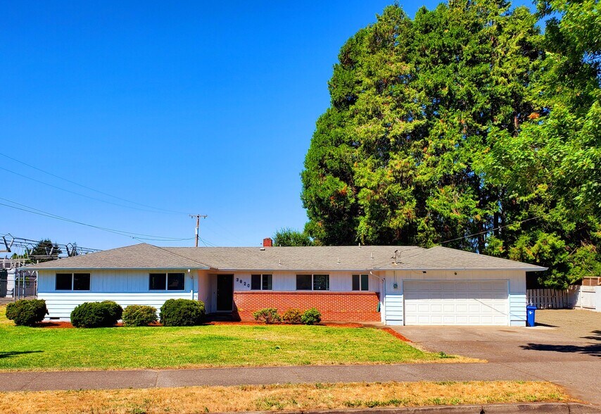 3820 River Rd, Eugene, OR 97404