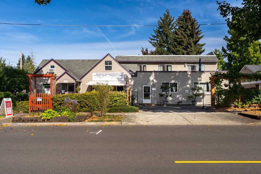 909 SE Cedar St, Hillsboro, OR for sale - Building Photo - Image 3 of 56