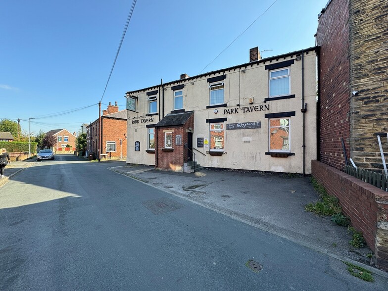 Park Sq, Ossett for sale - Building Photo - Image 1 of 1