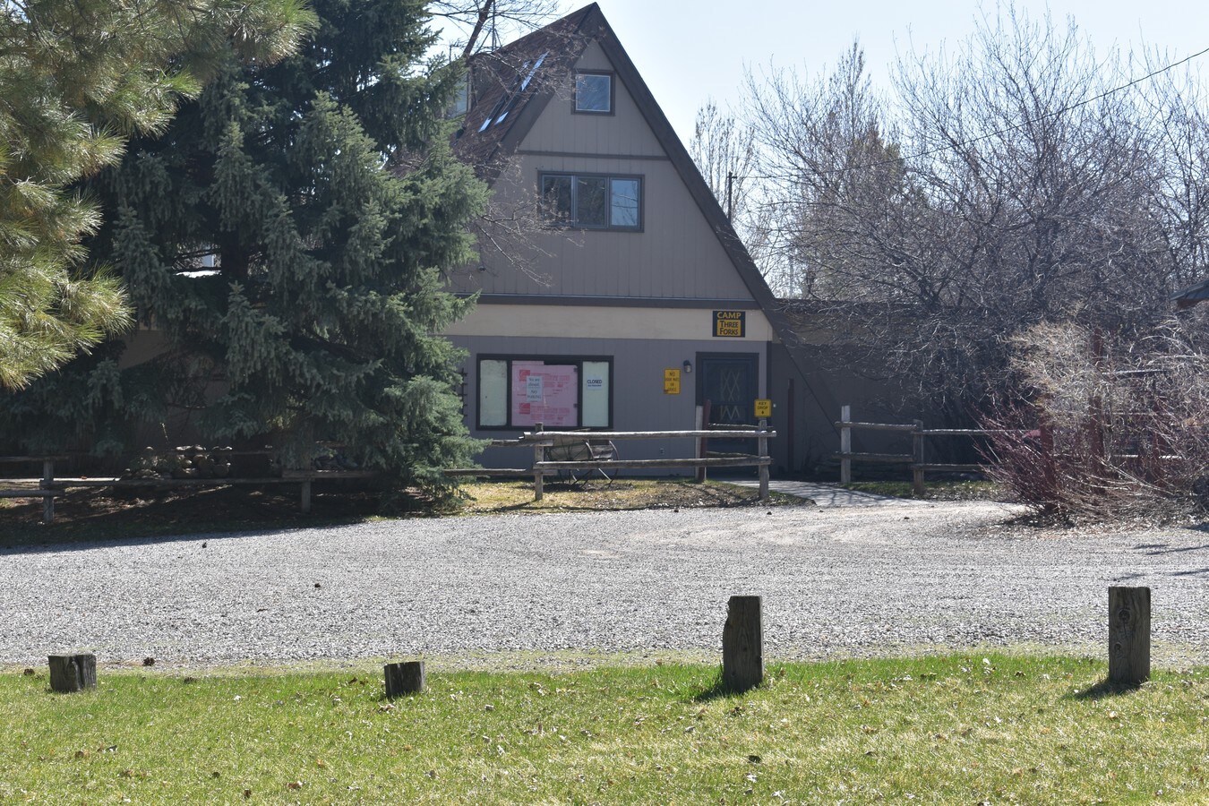 View Photo