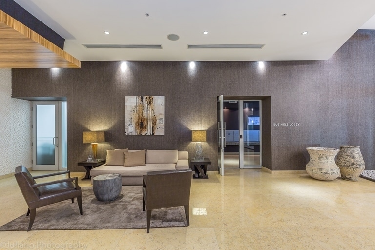 40 SW 13th St, Miami, FL for lease - Interior Photo - Image 2 of 2