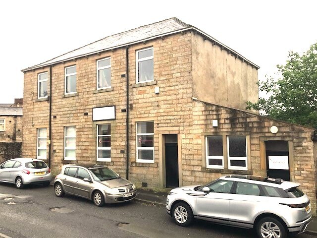 2 Hargreaves St, Accrington for sale - Building Photo - Image 1 of 5