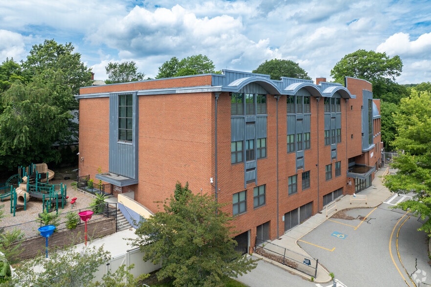 2 Clark Rd, Brookline, MA for sale - Primary Photo - Image 1 of 1