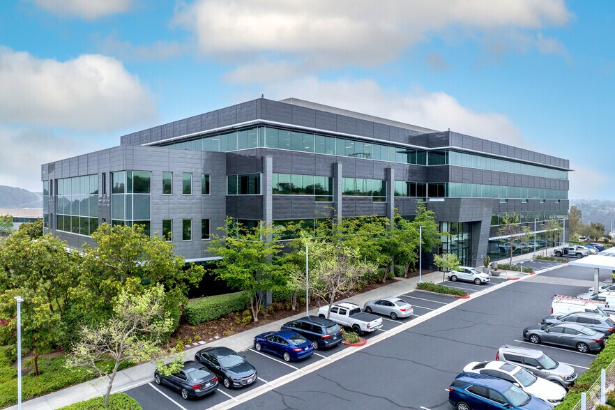 12121 Scripps Summit Dr, San Diego, CA for lease - Building Photo - Image 1 of 23