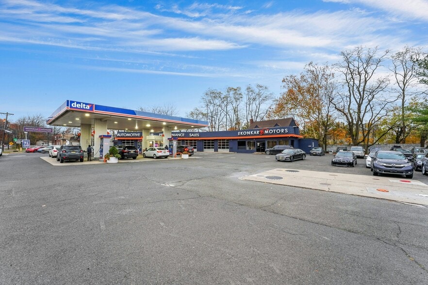 2040 US Highway 22, Scotch Plains, NJ for lease - Building Photo - Image 3 of 31