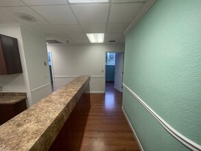 200 Knuth Rd, Boynton Beach, FL for lease Interior Photo- Image 2 of 12