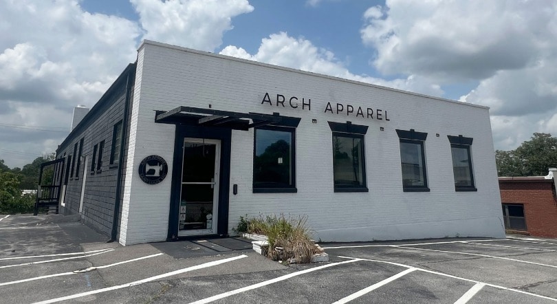 2335 S Hanley Rd, Brentwood, MO for lease - Building Photo - Image 1 of 5