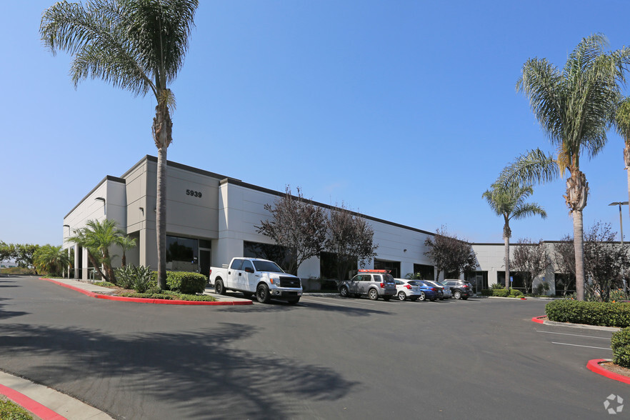 5939 Darwin Ct, Carlsbad, CA for lease - Building Photo - Image 1 of 5