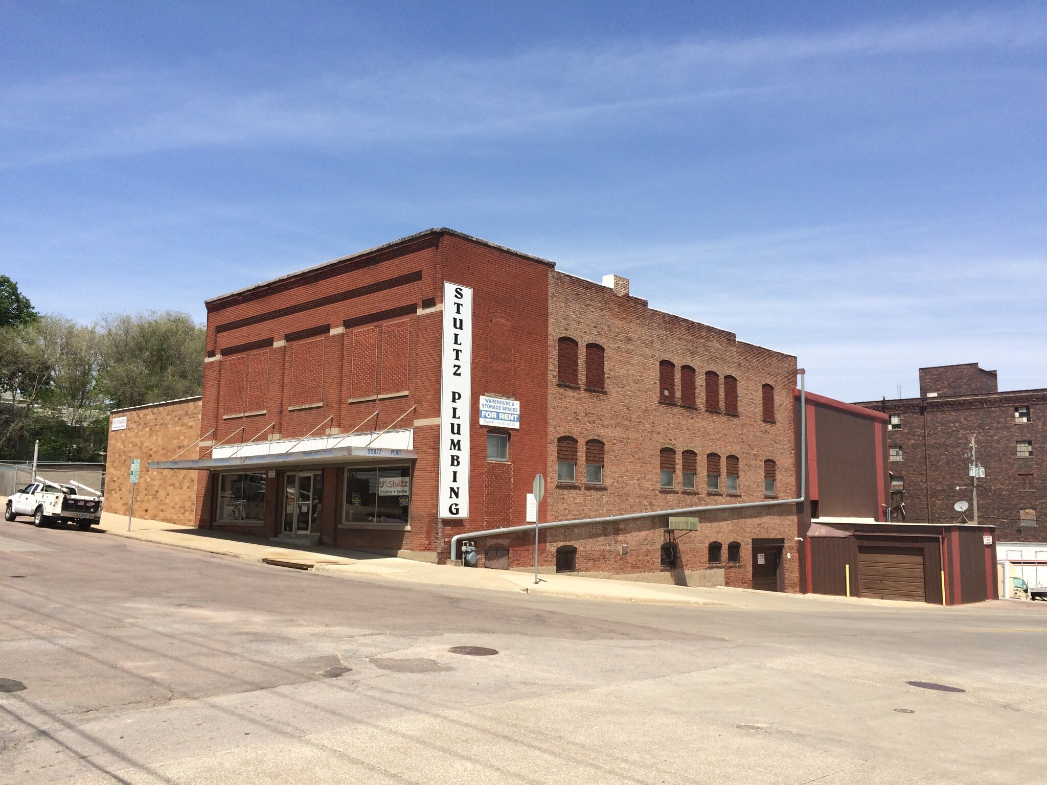 101 W 3rd St, Sioux City, IA for sale Primary Photo- Image 1 of 1