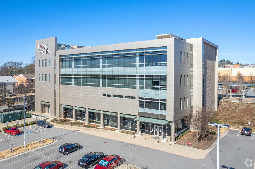 6119 Midtown Ave, Little Rock, AR 72205