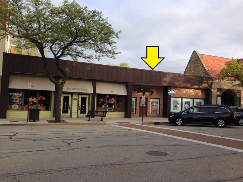 490-492 Central Ave, Highland Park, IL for lease - Primary Photo - Image 1 of 3