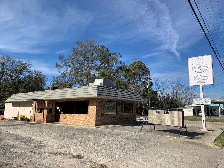489 N Boulevard, Baxley, GA for sale - Building Photo - Image 1 of 1