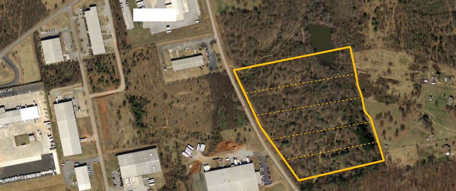 Duncan Reidville Rd, Duncan, SC for sale Primary Photo- Image 1 of 1