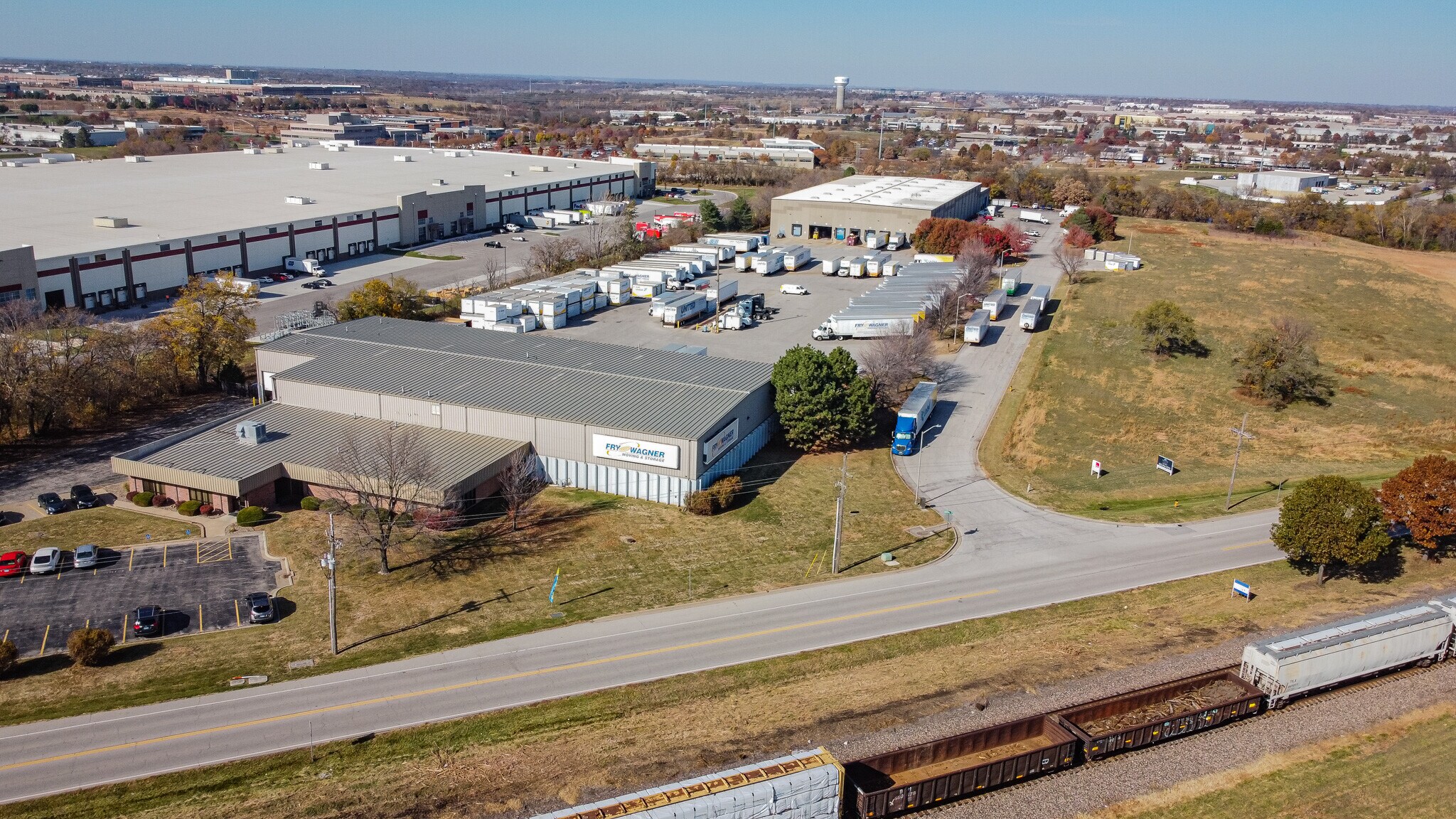 15850 Santa Fe Trail Dr, Lenexa, KS for sale Primary Photo- Image 1 of 1
