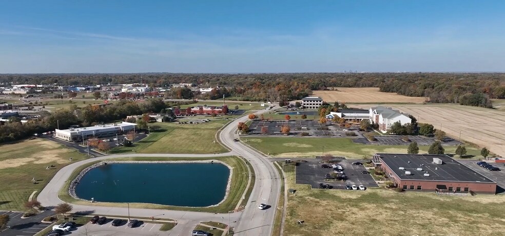 311 Fountains Pky, Fairview Heights, IL for sale - Aerial - Image 3 of 4