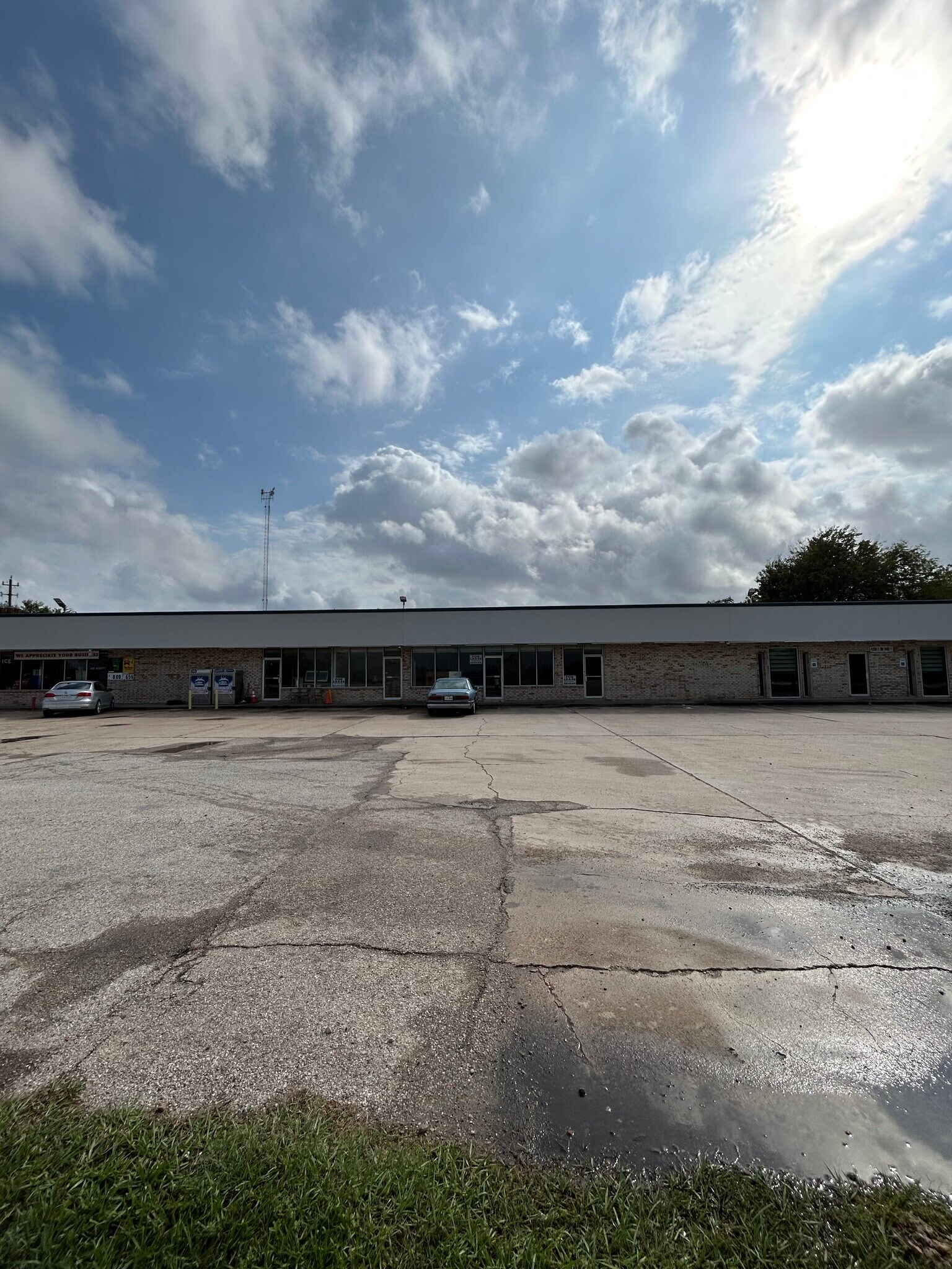 4230 E FM 1462 Rd, Rosharon, TX for sale Building Photo- Image 1 of 1
