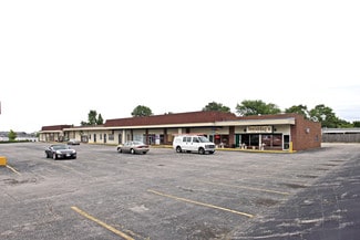 More details for 4412-4456 Woodson Rd, Saint Louis, MO - Retail for Lease