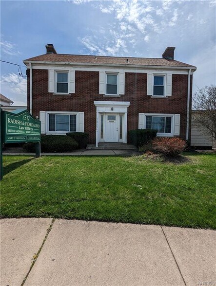 3517 Genesee St, Buffalo, NY for sale - Building Photo - Image 1 of 1