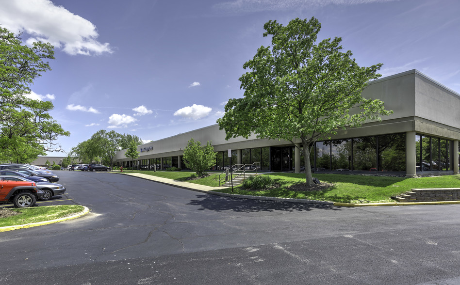 50 E Commerce Dr, Schaumburg, IL 60173 (Commerce Center) - Office for ...