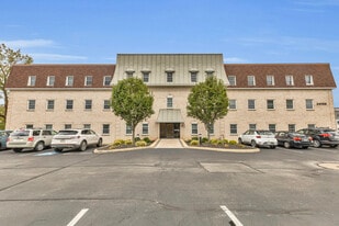 King James South I, #210/#215 - Business Park