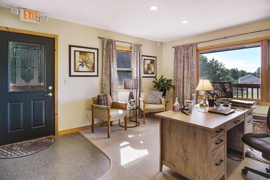 8778 Earls Ct, Woodruff, WI for sale - Building Photo - Image 2 of 8