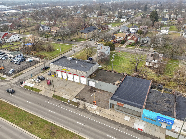 14801-14835 Livernois Ave, Detroit, MI for lease - Building Photo - Image 2 of 46