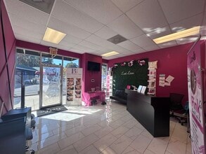 2410 Dekalb Medical Pky, Lithonia, GA for lease Interior Photo- Image 1 of 2