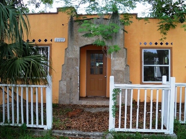 2403 9th Ave W, Bradenton, FL for sale Primary Photo- Image 1 of 1