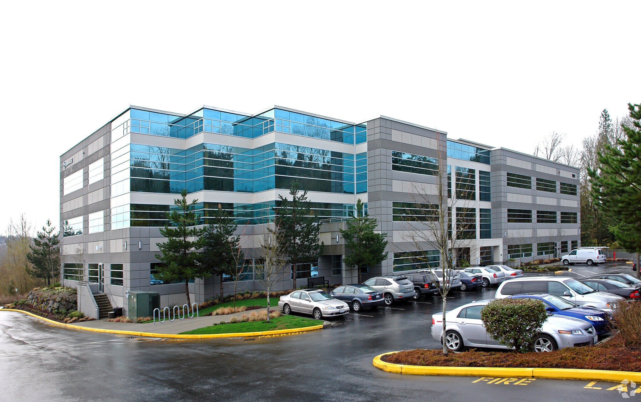 11121 Willows Rd NE, Redmond, WA for lease Primary Photo- Image 1 of 8