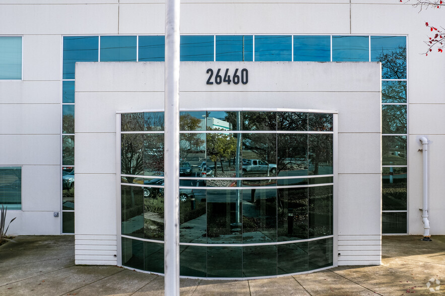 26460 Corporate Ave, Hayward, CA for lease - Building Photo - Image 3 of 7