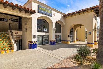 310-320 N Palm Canyon Dr, Palm Springs, CA for lease Building Photo- Image 1 of 7