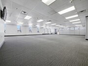15,000 SF Divisible Flex / R&D Space - Warehouse