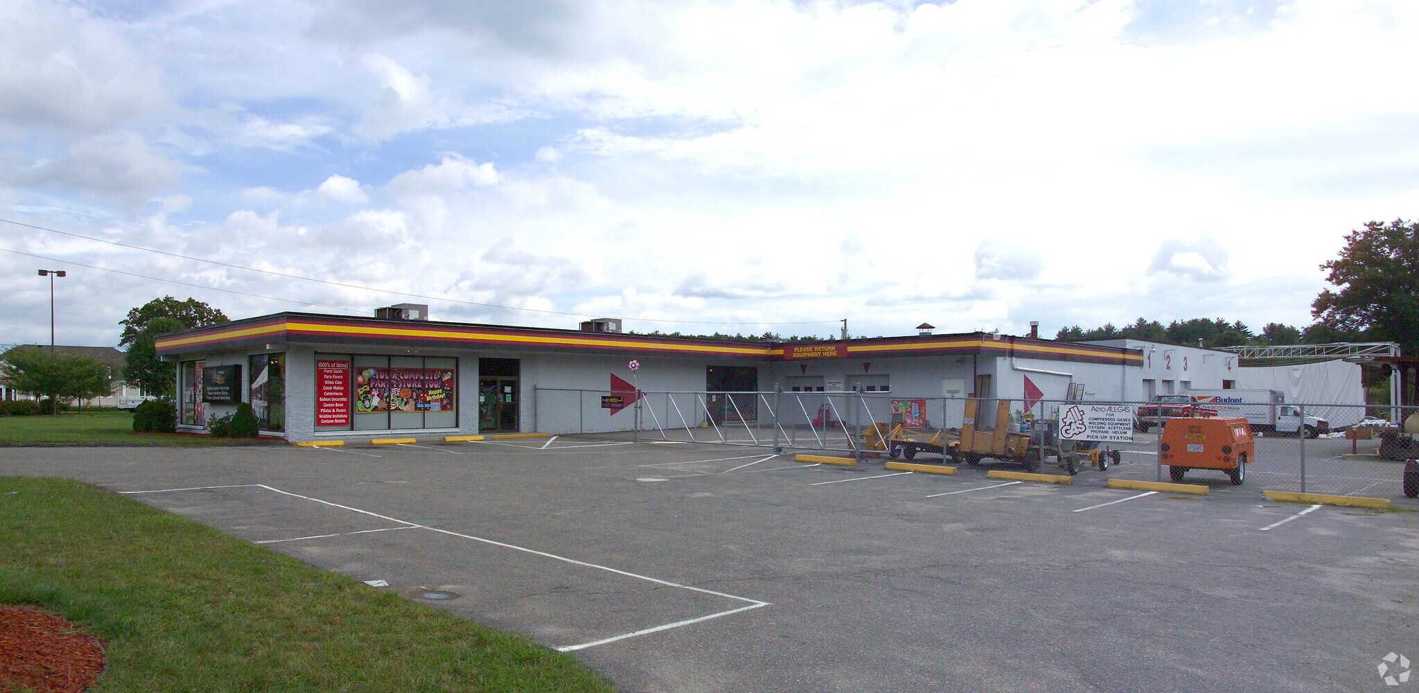 1997 Boston Rd, Wilbraham, MA for sale Primary Photo- Image 1 of 1