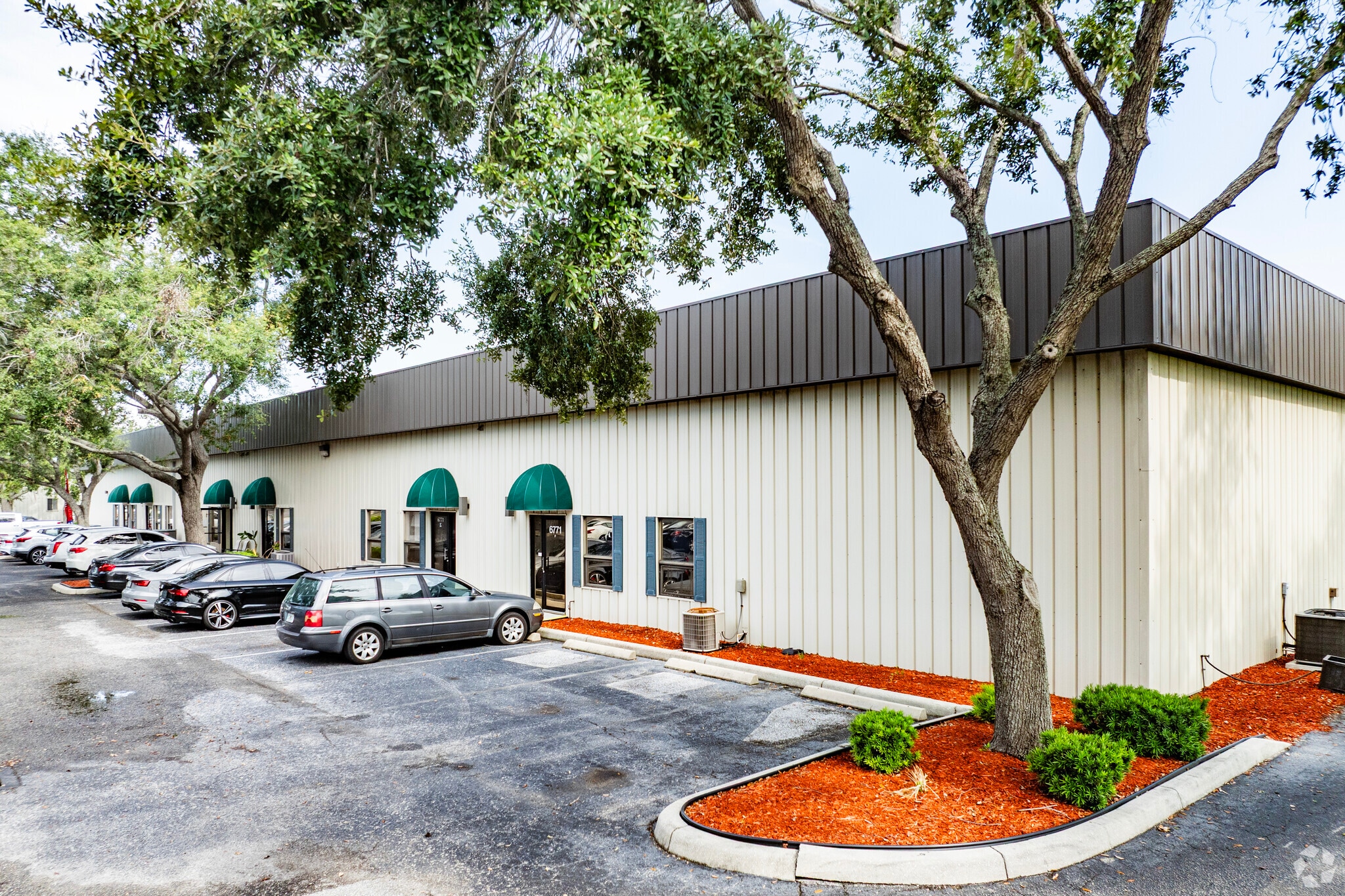 6771 Whitfield Industrial Ave, Sarasota, FL for lease Building Photo- Image 1 of 16