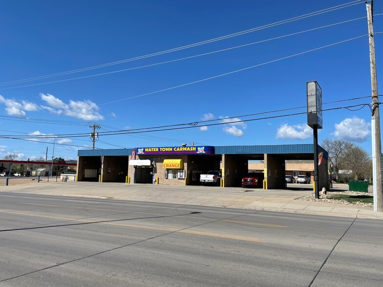 623 N Lacrosse St, Rapid City, SD for sale - Building Photo - Image 1 of 1