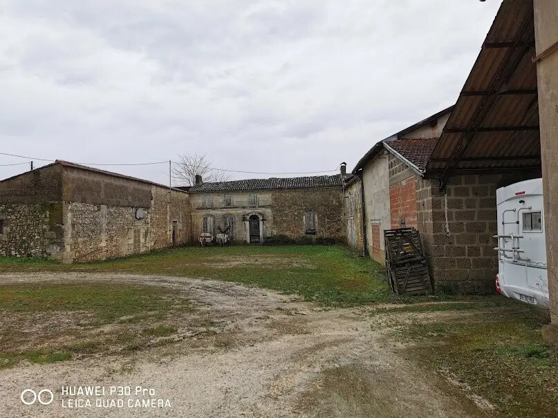 Industrial in Villegouge for sale Building Photo- Image 1 of 3