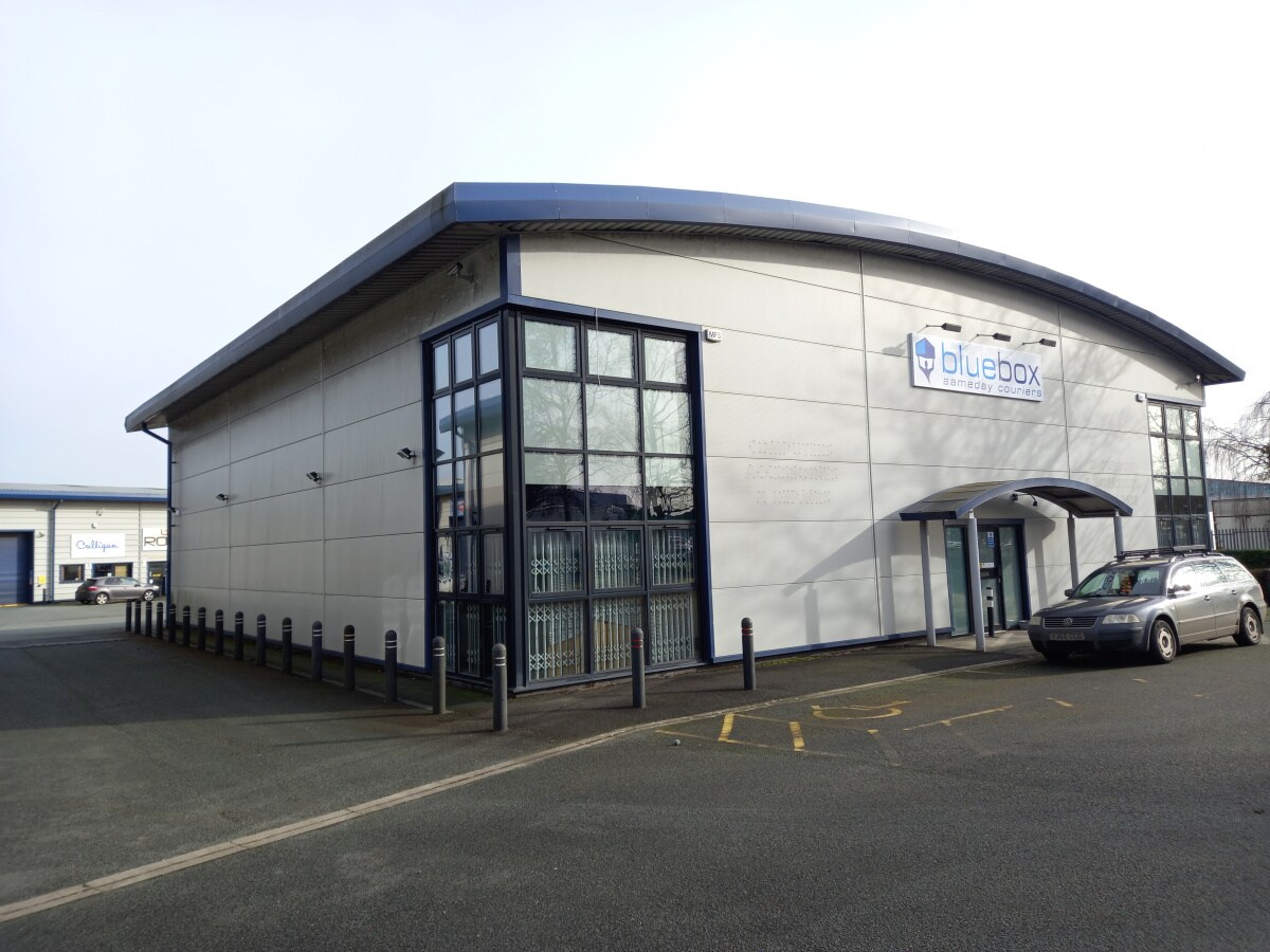 Maesbury Rd, Oswestry for sale Primary Photo- Image 1 of 1