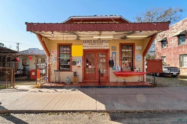 15 N Main St, Avinger, TX for sale - Primary Photo - Image 1 of 1