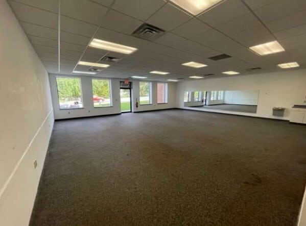 19 North St, Marcellus, NY for lease - Interior Photo - Image 3 of 3