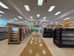 3710 Shawnee Rd, Lima, OH for sale Interior Photo- Image 2 of 6