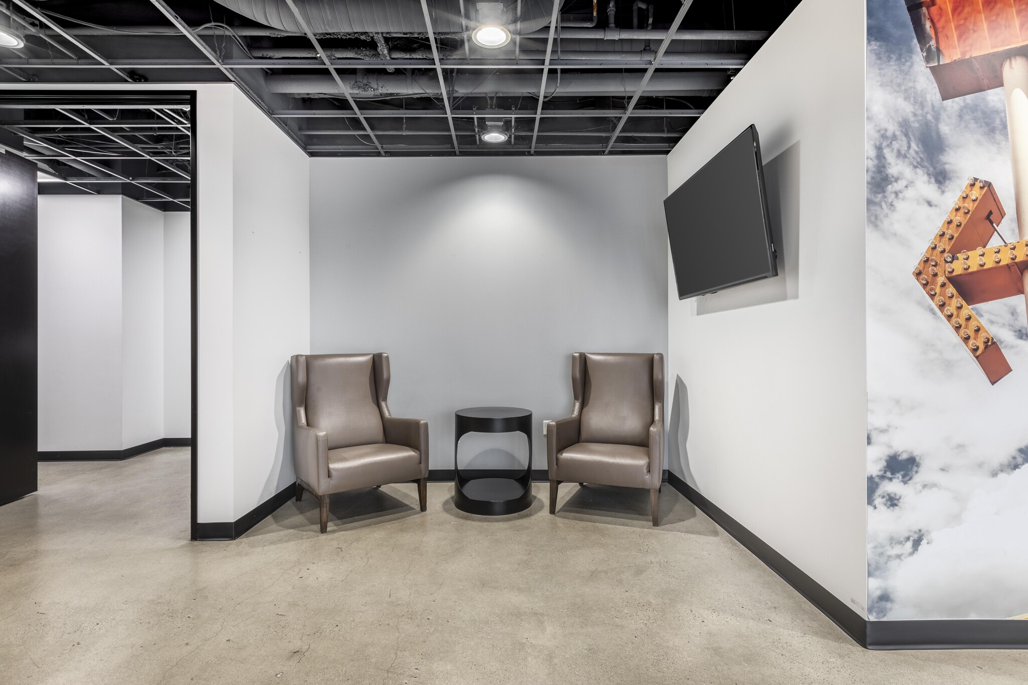 5800 S Eastern Ave, Commerce, CA for lease Building Photo- Image 1 of 9