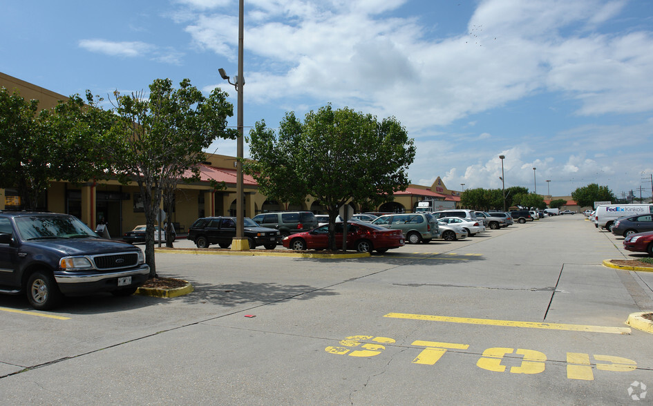 5300-5400 Tchoupitoulas St, New Orleans, LA for lease - Building Photo - Image 2 of 4