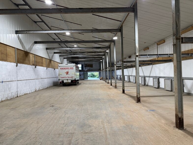 Emms Ln, Horsham for lease - Building Photo - Image 3 of 5