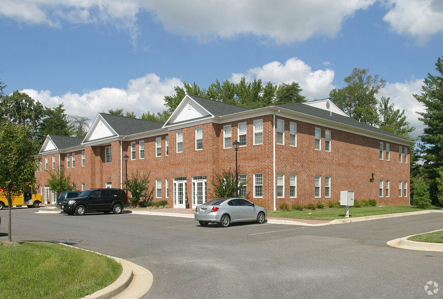 3158 Braverton St, Edgewater, MD for lease - Building Photo - Image 2 of 4