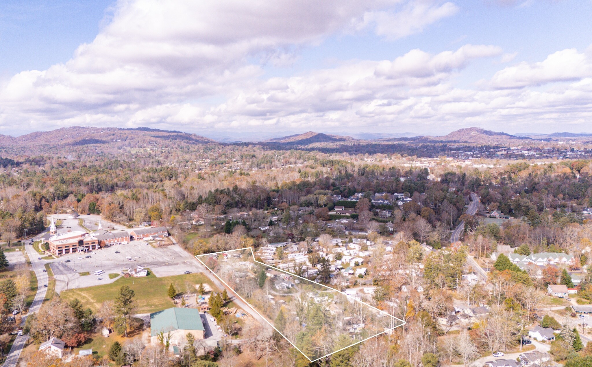 122 Kristilia Lane, Hendersonville, NC for sale Aerial- Image 1 of 11